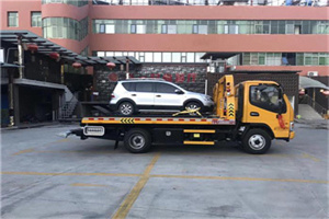 延庆汽车紧急补胎换胎救援